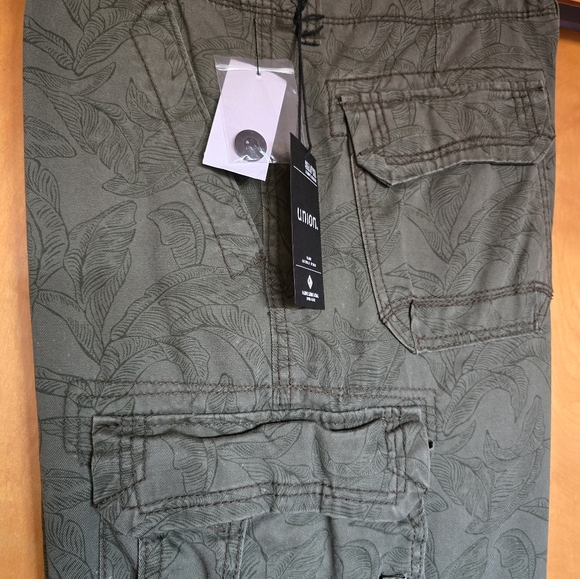 Men's Shorts - Picture 3 of 3